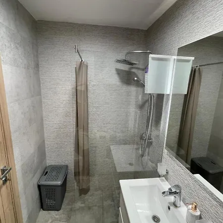 Masterquart Tek Yatak Odali Daire Podgorica